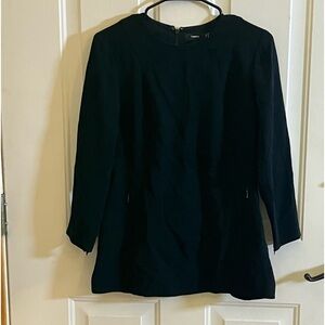 Woman’s Size 4 Theoy Black Top